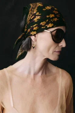 Crescent Earrings Mini Black Spinel