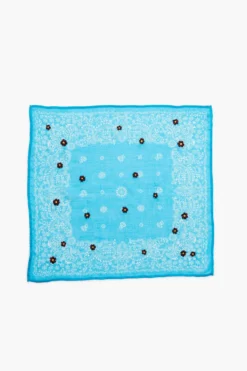 Daisy Embroidered Bandana Capri