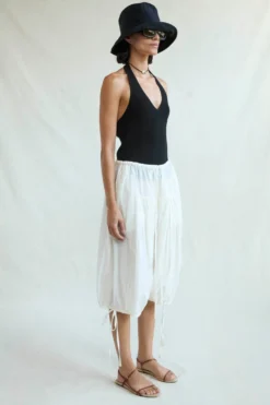 Million Pleats Fisherman Shorts Natural