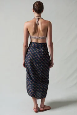 Rose Printed Sarong Midnight