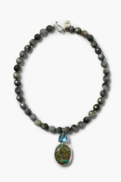 Sabrina Necklace Cat's Eye